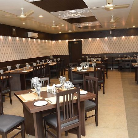 Rājula Hotel Darshan المظهر الخارجي الصورة