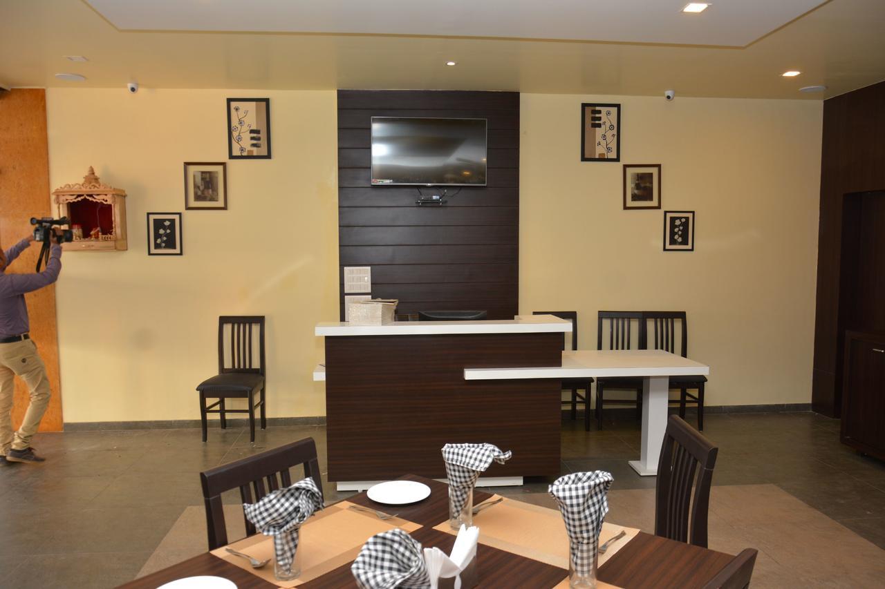 Rājula Hotel Darshan المظهر الخارجي الصورة