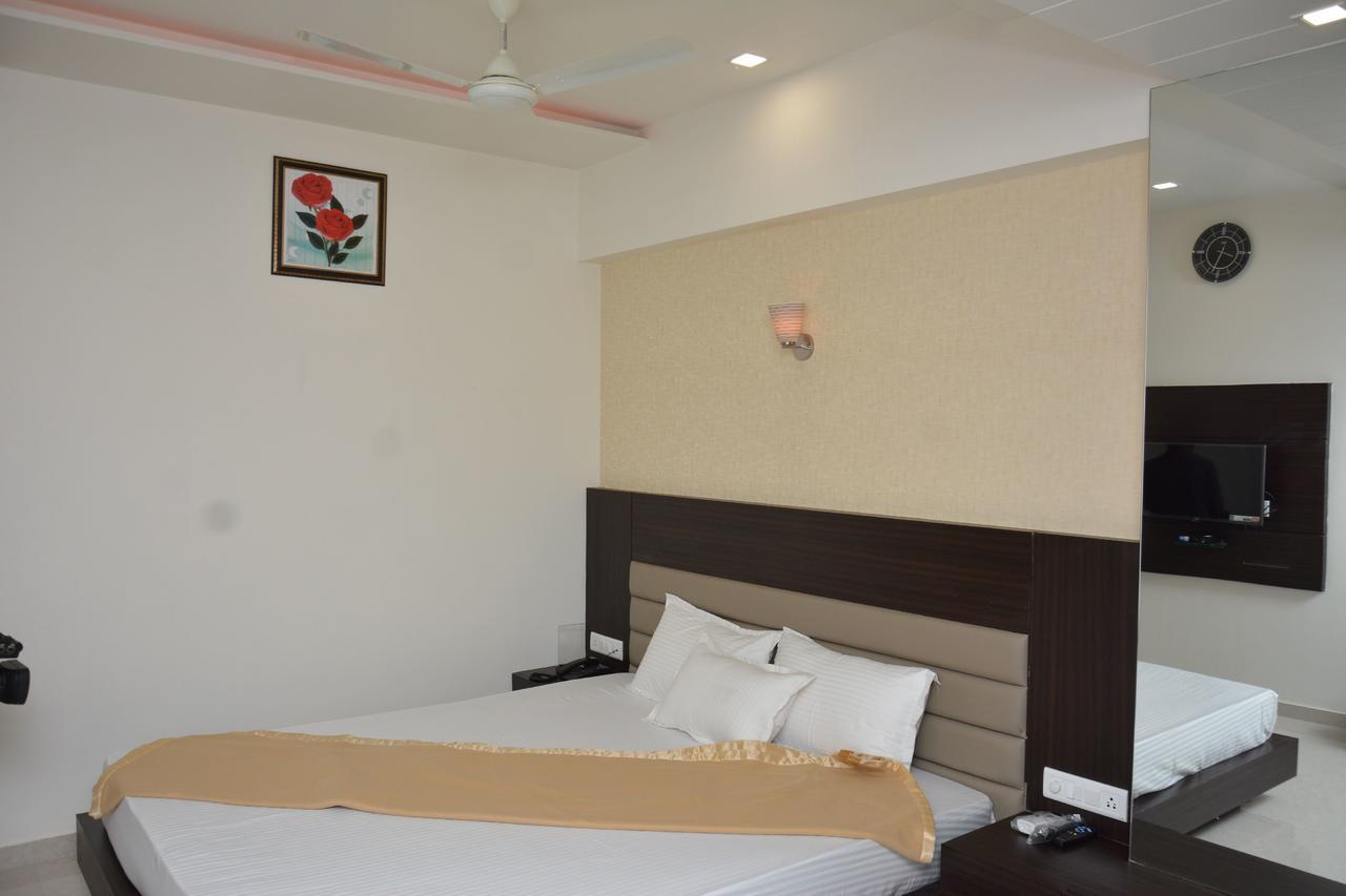Rājula Hotel Darshan المظهر الخارجي الصورة