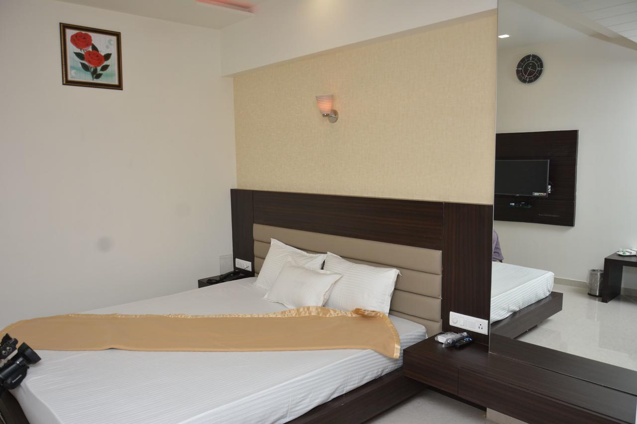 Rājula Hotel Darshan المظهر الخارجي الصورة